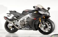 Aprilia RSV4 motor z carbonu