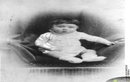 Adolf Hitler jako niemowlę