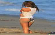 Jessica Alba on the beach