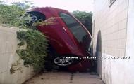 Nieudany car"parkour"