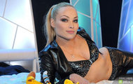 WERONIKA KSIĄZKIEWICZ NAGO1