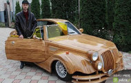 Samochod z drewna
