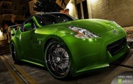 Zielony Nissan