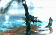 Pszczoła w wodzie - slowmotion