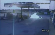 Wjechał samochodem w stację LPG