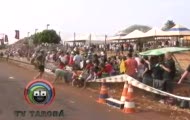 Zapadły się trybuny podczas wyścigu