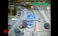 Kraksa na nowojorskiej autostradzie