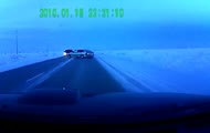 Wyprzedzanie na oblodzonej drodze