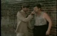 Benny Hill - Reklamy kolejne uderzenie