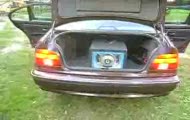 BMW 525 V6CAR AUDIO MAGNAT POWER FOLL