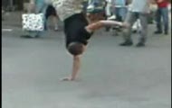 Berlin - Kudamm - Breakdance by Def Makaveli