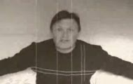 Żołnierze na wiejskiej zabawie