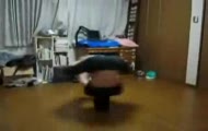 HeadSpinWorldRecord 124 obroty !!!
