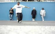 Crip Walk London 5 Way
