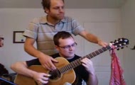 Cztery ręce i jedna gitara