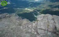 Dlaczego nie warto grać w golfa nad przepaścią