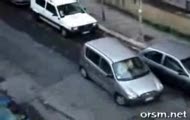 Kobieta robiąca koperte