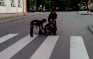 Wypadek na rowerze (prawie jak Kubica;p).flv