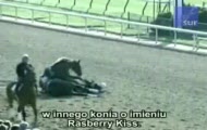 Dramat na torze wyścigów konnych