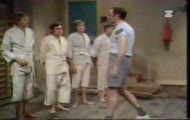 Monty python-Skecz o swieżych owocach