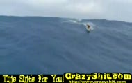 huge wave  extreme surfing