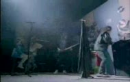Run DMC ft. Aerosmith - Walk This Way