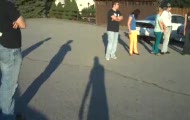 Jak nie wskakiwać na dach samochodu