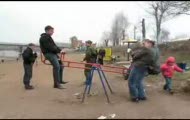 Wypadek na placu zabaw