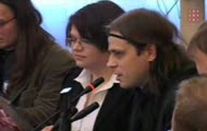 Debata premiera z internautami