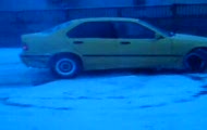 Żółte BMW