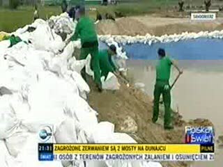 Sandomierz walczy z drugą falą powodziową - reportaż z 2010.06.04