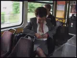 Ogromne cyce w autobusie