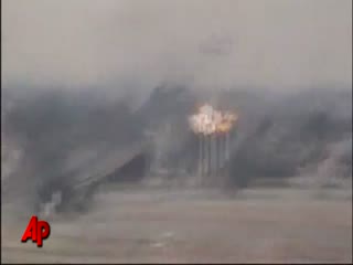 Płonący MiG-23 nad Bengazi