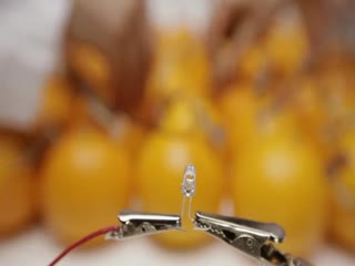 Tropicana - Energie Naturelle - Reklama zasilana przez 2500 pomarańczy