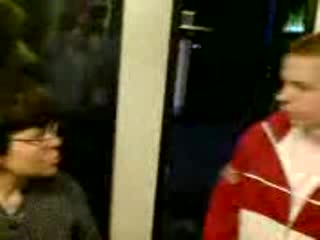 Niebezpieczna kobieta w Karliku.  Kierunek Merkury Chorzów.