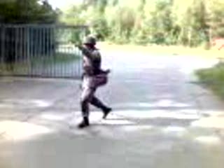 Niemiecki zolnierz na warcie