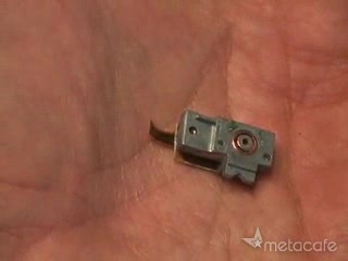 Jak zamienić latarkę na laser o dużej mocy