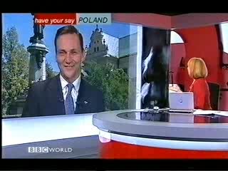 Radoslaw Sikorski tlumaczy sie z Polski