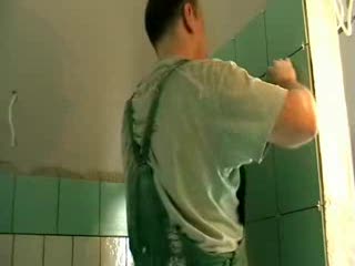 jak polozyc kafelki