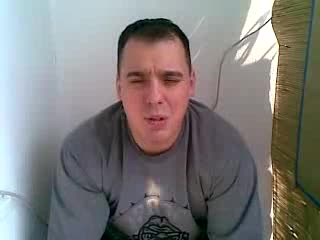 ŻUROM ZJADA PEJE