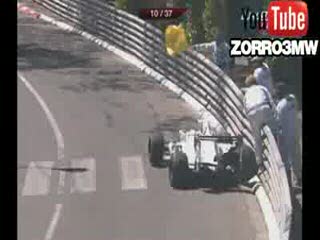 International Formula Master - Pau Race 1 2009 - Kelvin Snoeks Crash