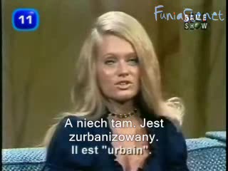 Blondynka w teleturnieju.