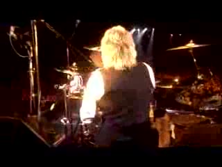 Queen   Paul Rodgers - \'Tie Your Mother Down\' (Live)