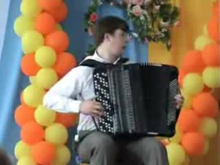 Wspaniała gra na akordeonie. Ten to dopiero ma talent!