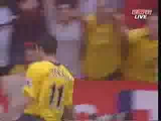robin van persie charlton goal