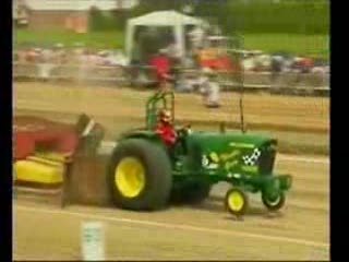 Tractor Pulling